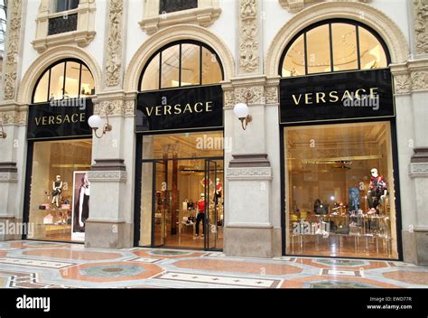 versace atelier milano|versace stores in milan.